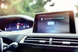 Tableau montrant le niveau de la batterie d'une voiture électrique