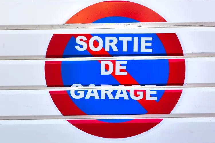 Panneau d'interdiction de stationner